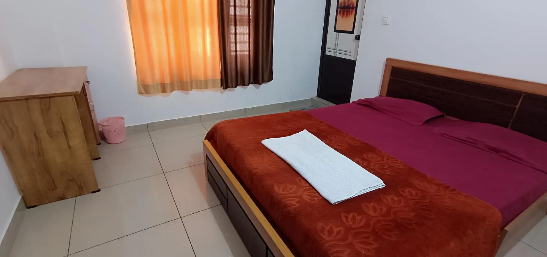 Izza Rooms And Apartments Wayanad Sultan Bathery 0*,  India