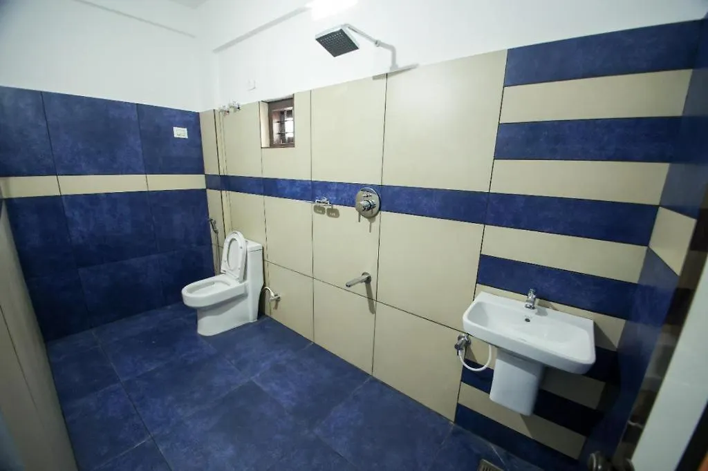 Izza Rooms And Apartments Wayanad Sultan Bathery 0*,