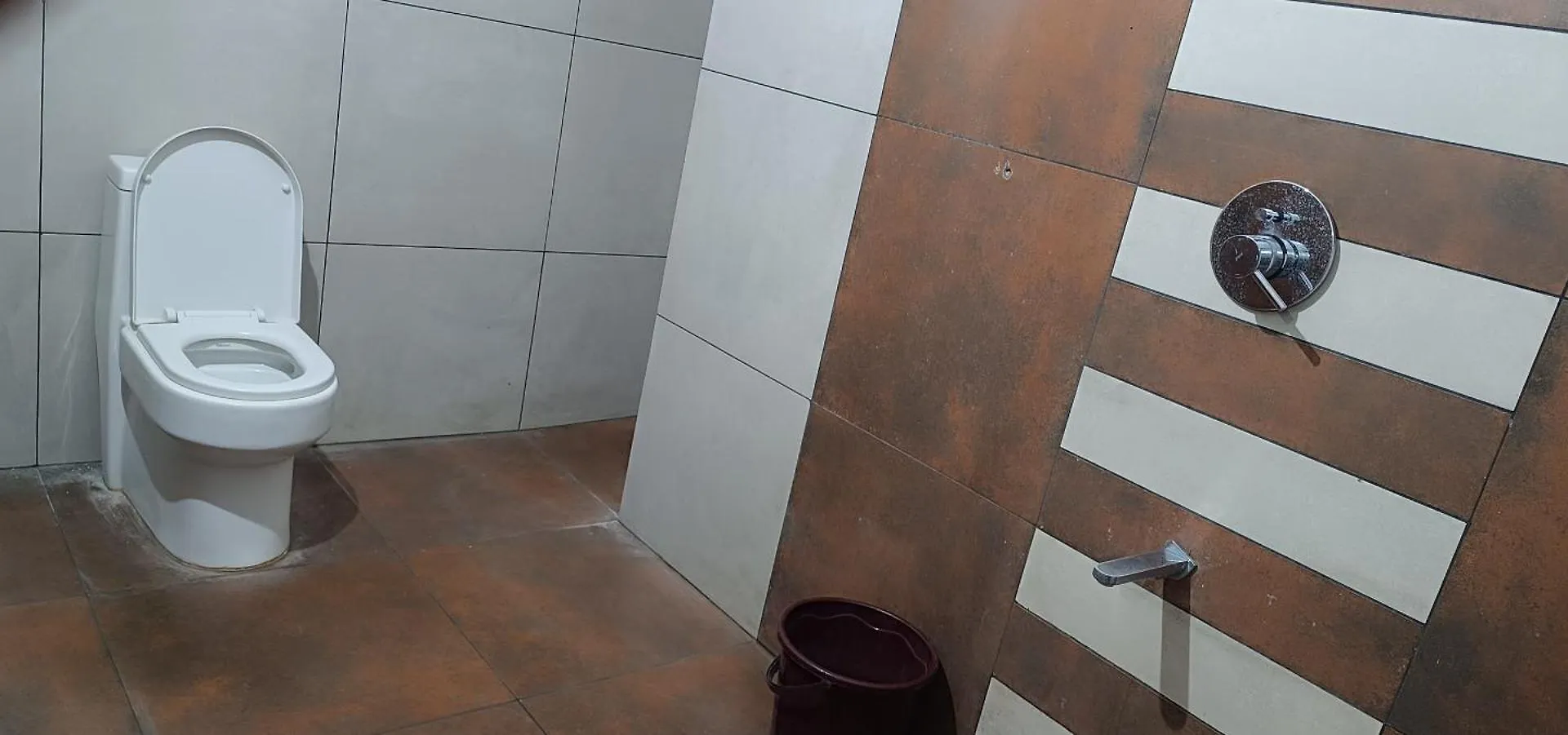 Izza Rooms And Apartments Wayanad Sultan Bathery