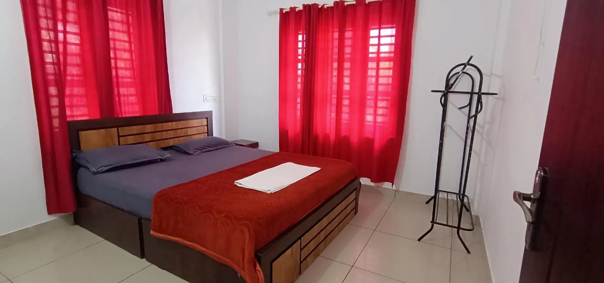 Izza Rooms And Apartments Wayanad Sultan Bathery